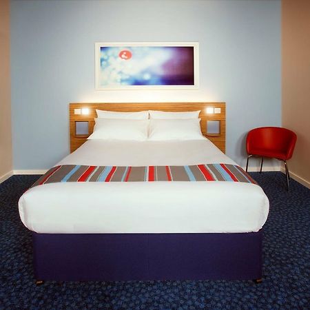 Travelodge ווידנס מראה חיצוני תמונה