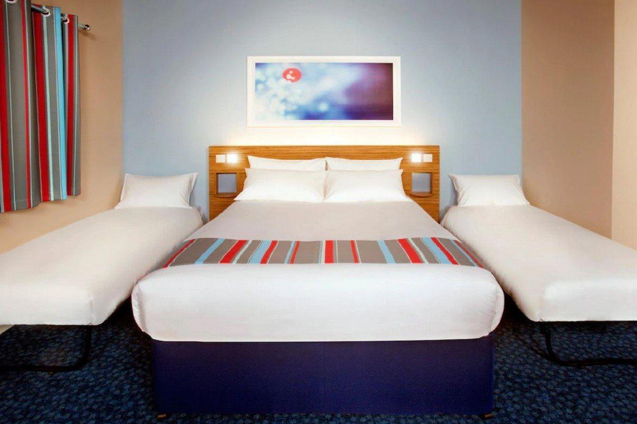 Travelodge ווידנס מראה חיצוני תמונה