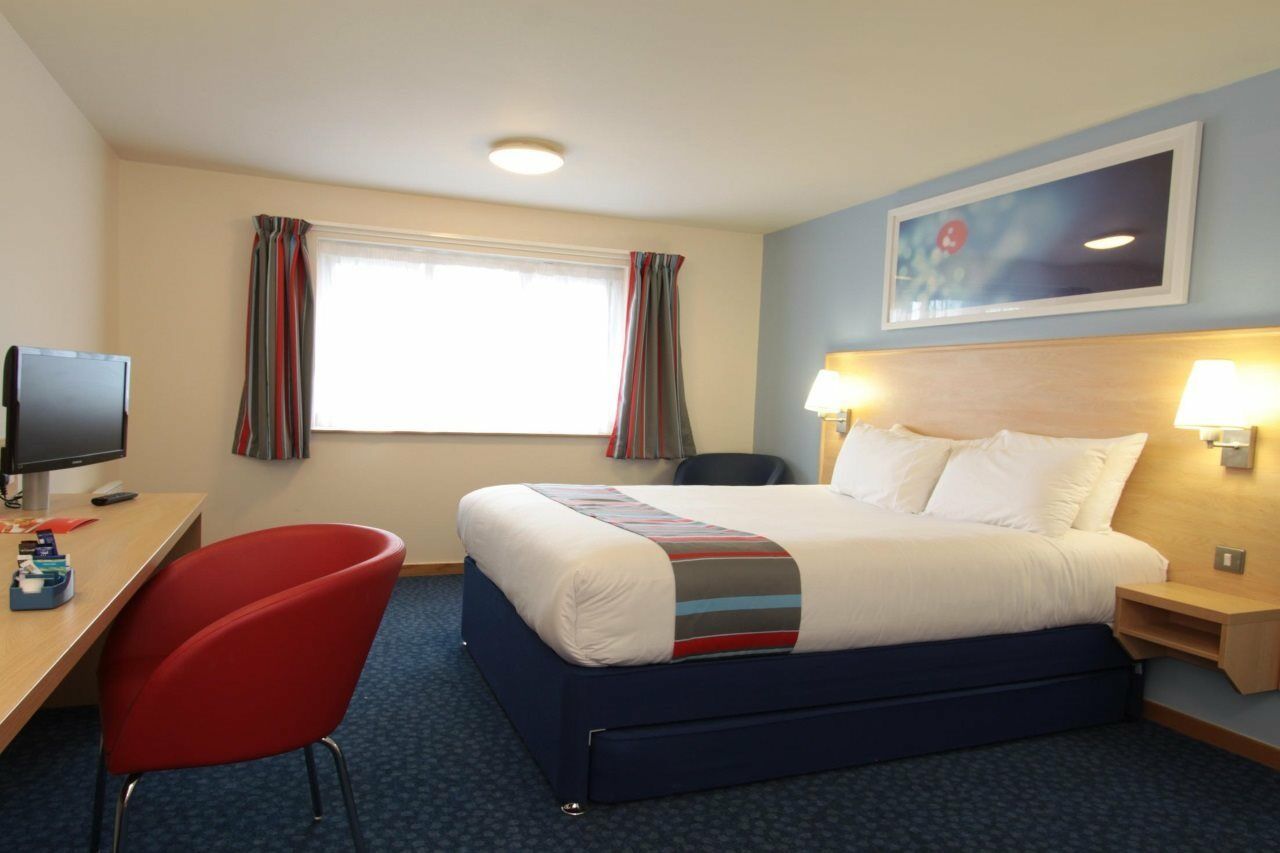 Travelodge ווידנס מראה חיצוני תמונה